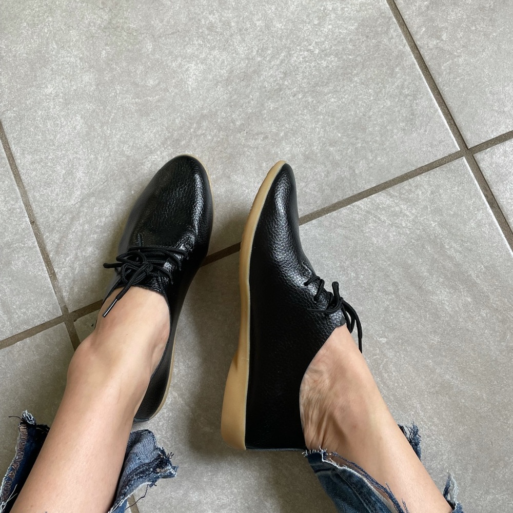 Comfy, cute black loafers